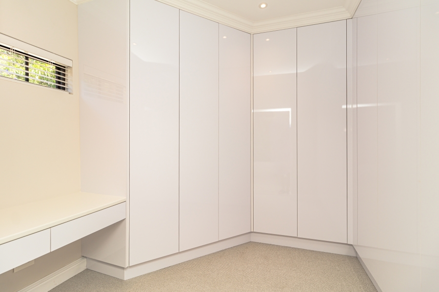 4 Bedroom Property for Sale in Fernridge Western Cape